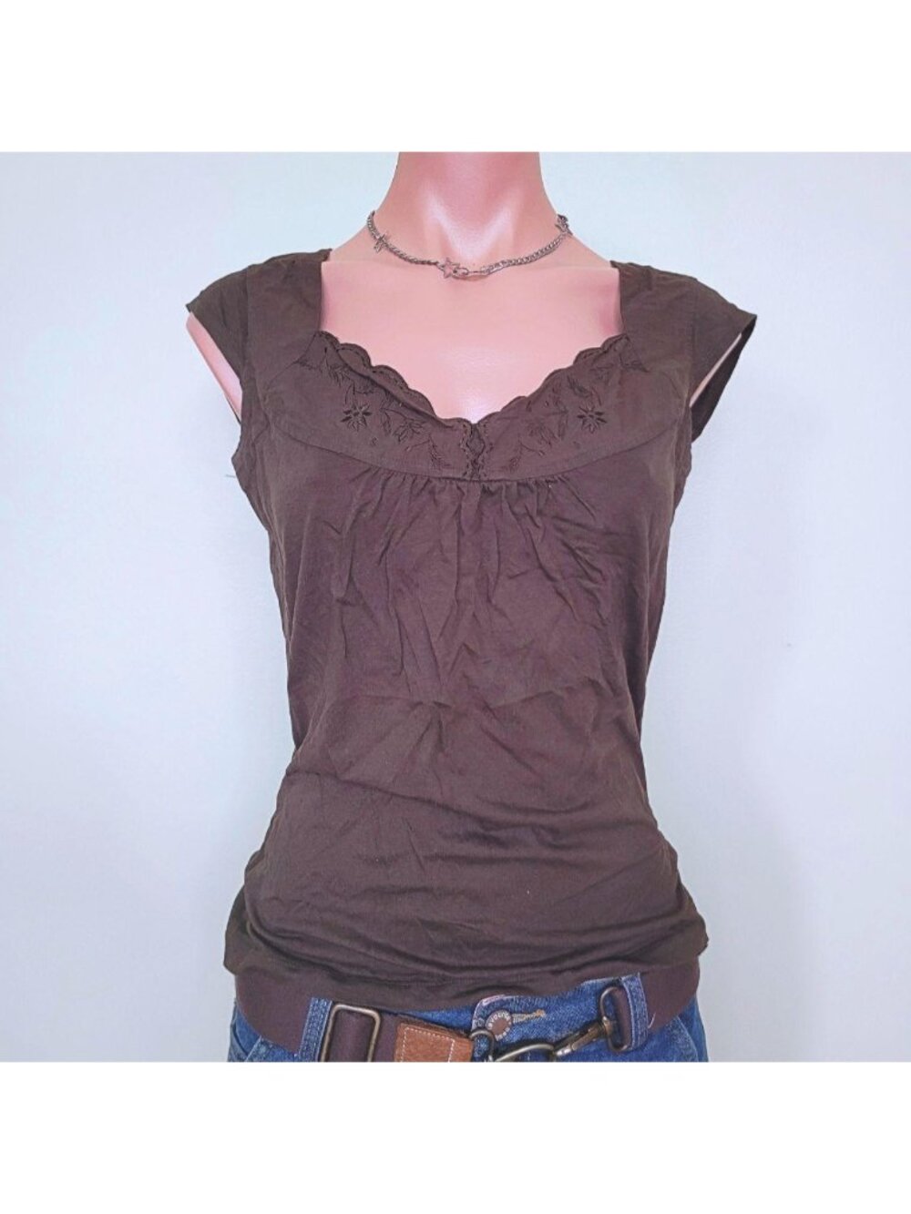 Vintage 90s Abstract Lace Pattern Mini Tee (One Size)